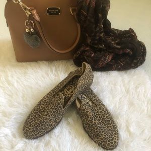 Lucky🍀 Brand Cahill slip on flats